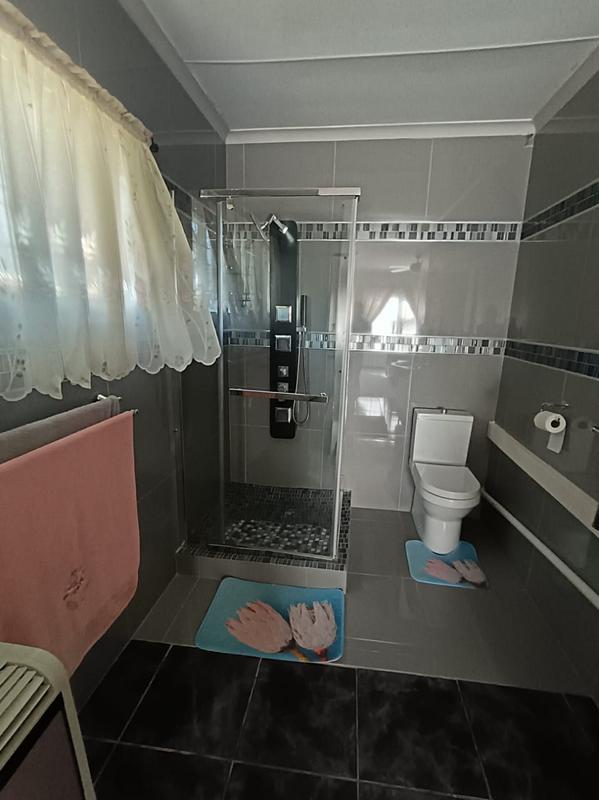 3 Bedroom Property for Sale in Albertinia Western Cape